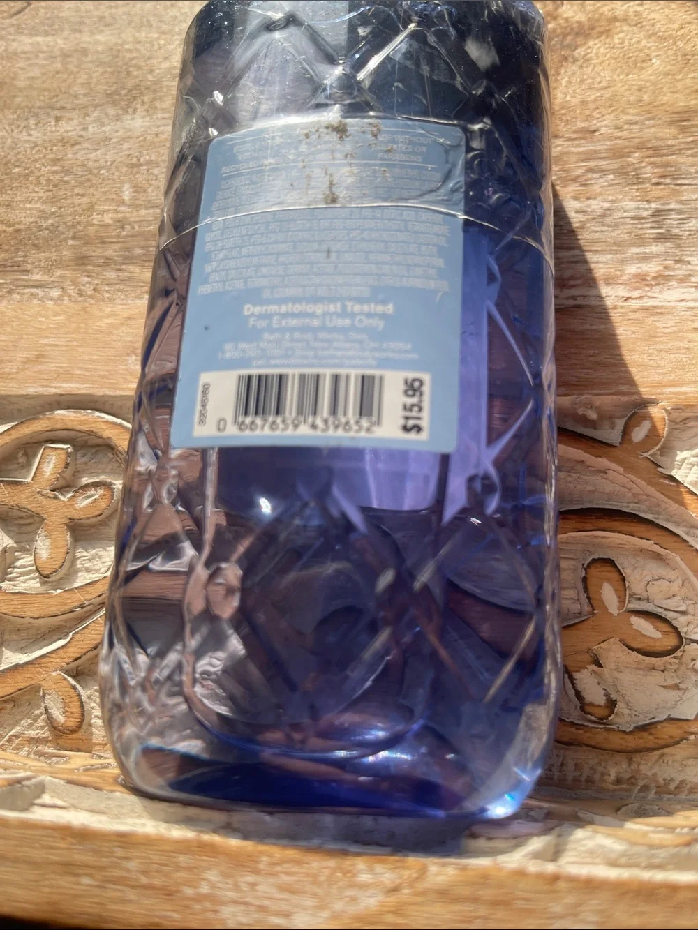 Bath & Body Works Dressed in White Body Wash - Blue